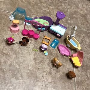 Littlest pet shop